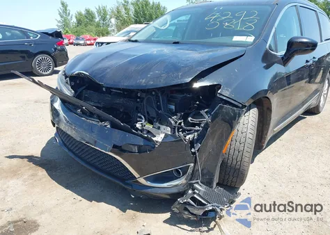 2018 Chrysler Pacifica Touring L из США, поврежденный, VIN 2C4RC1BG5JR227593